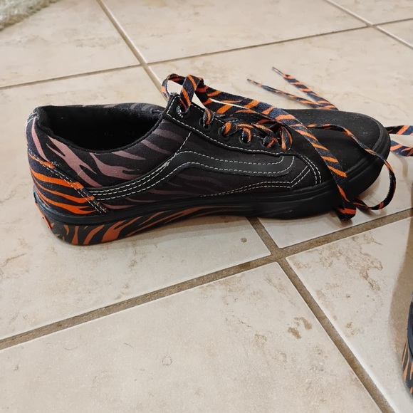 Vans ComfyCush Old Skool Project Cat Tiger Fade Black - Picture 6 of 8